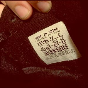 Nike size 16 Vince Carter black on black